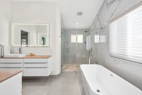 $2,925,000 | 9201 Southwest 102nd Street, Miami, FL 33176