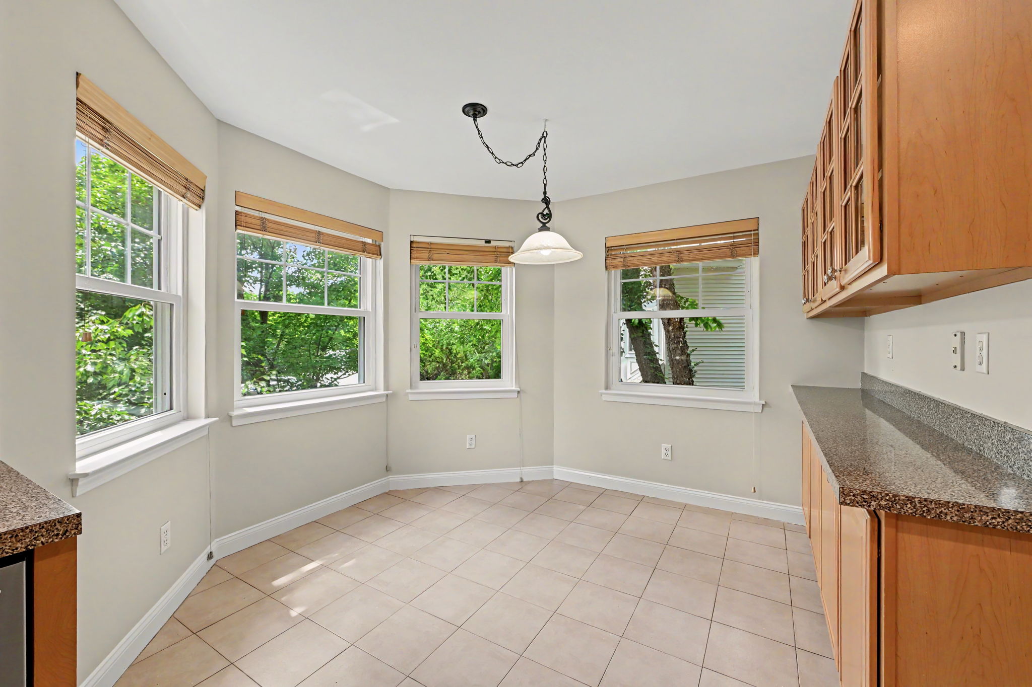 34 Winding Ridge Road White Plains, NY 10603 - Photo 10 of 41