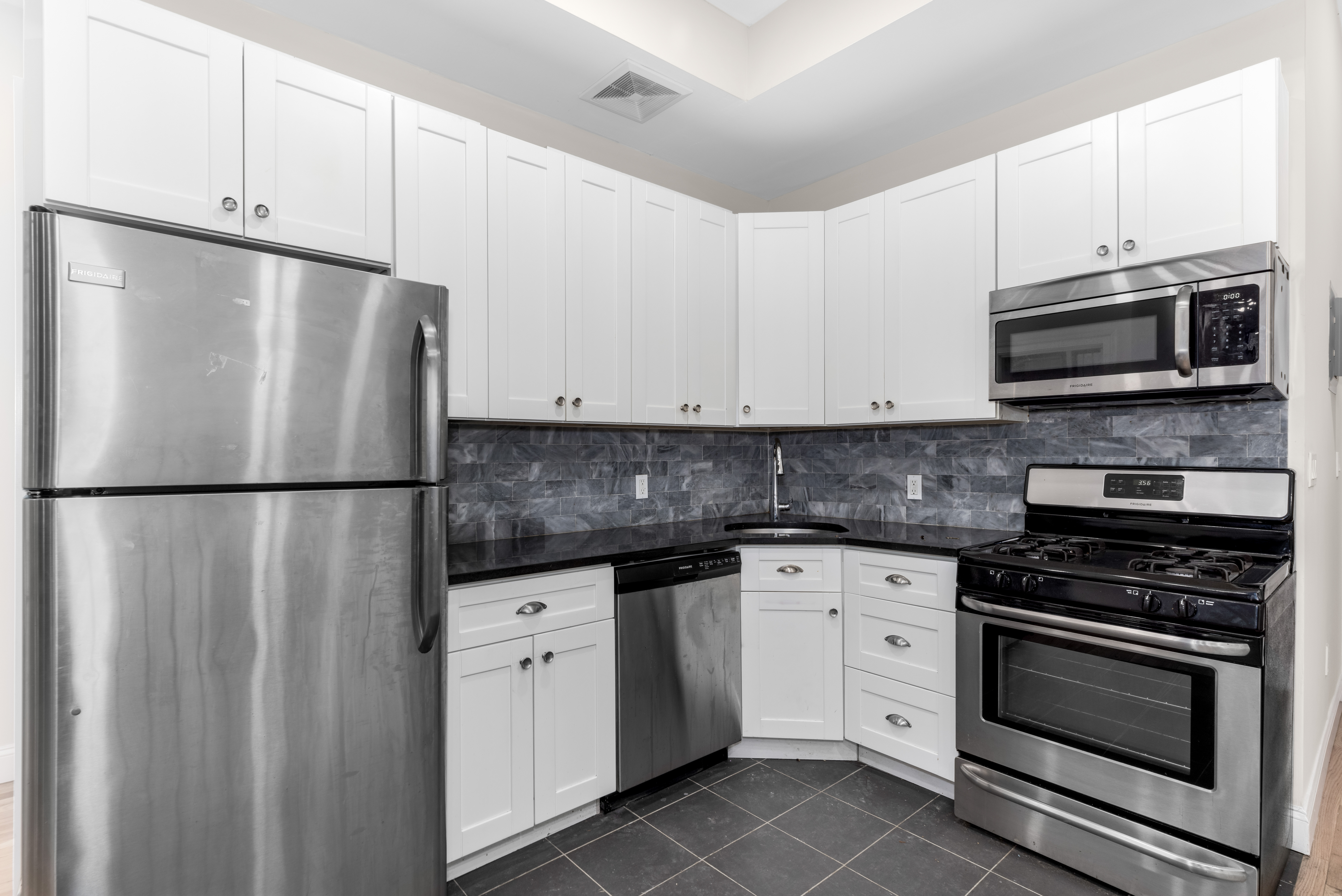 154 Atlantic Avenue Brooklyn, NY 11201 - Photo 8 of 13