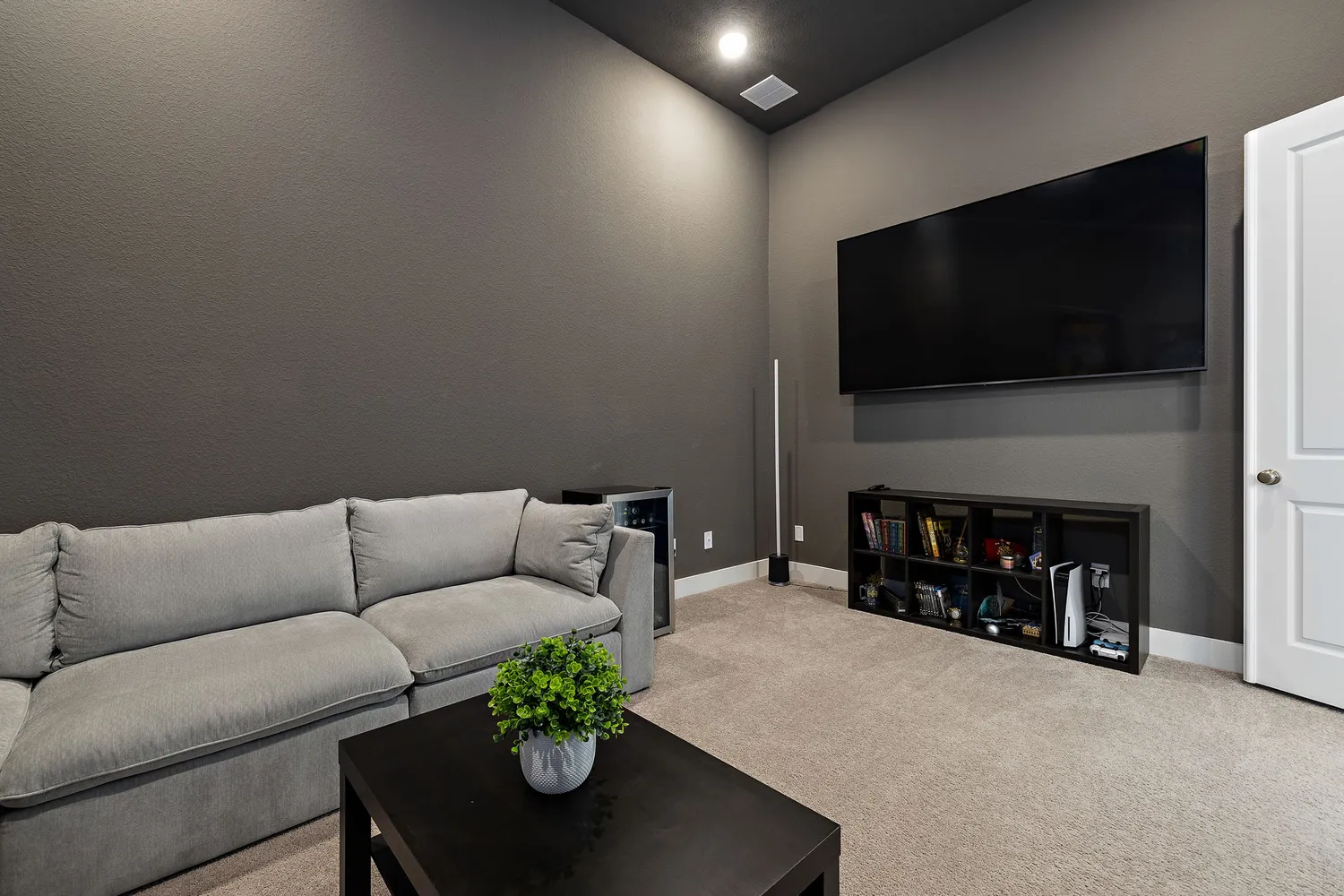 $615,000 | 412 Great Lawn Bend, Liberty Hill, TX 78642