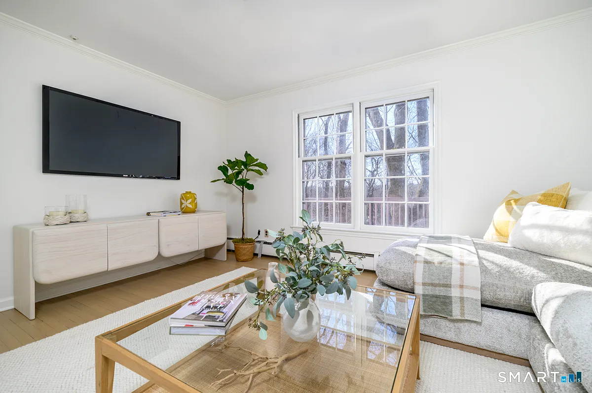 1238 Westover Road Stamford, CT 06902 - Photo 17 of 27