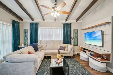 $699,000 | 3218 West Oakellar Avenue, Tampa, FL 33611