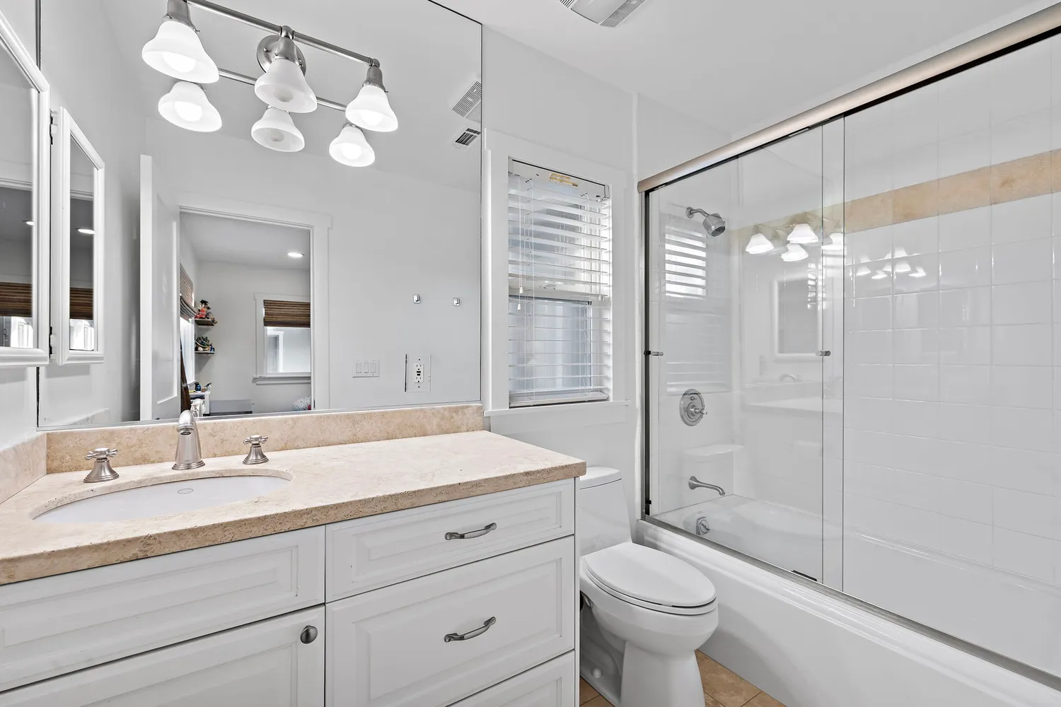 $5,295,000 | 1725 Skylark Lane, Newport Beach, CA 92660