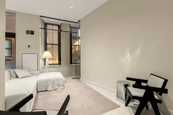 $998,000 | 346 Congress Street, Unit 108, Boston, MA 02210