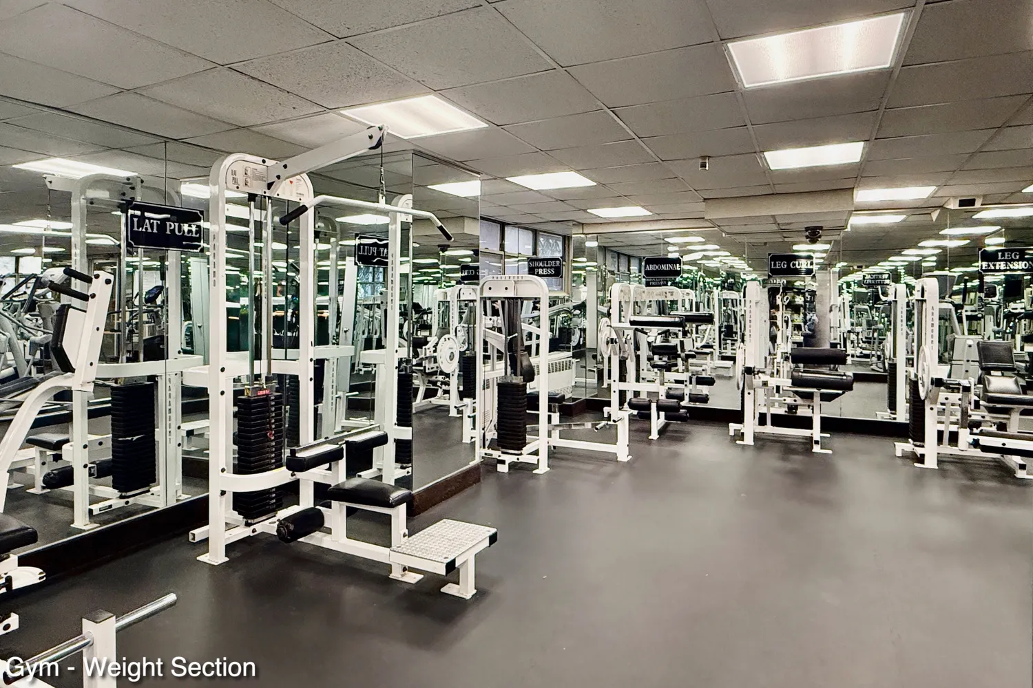 $549,999 | 35 Seacoast Terrace, Unit 16D | Brighton Beach