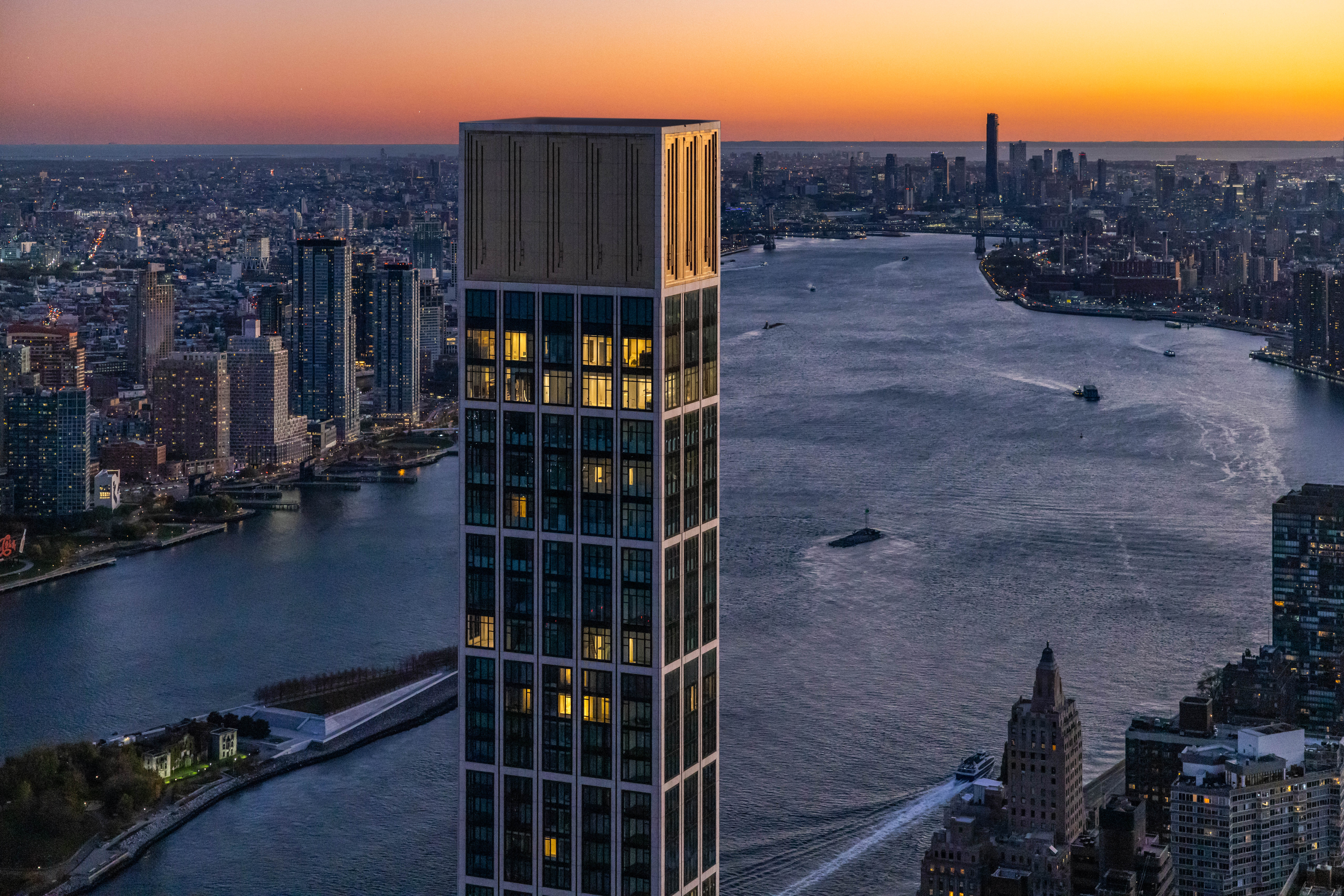 430 East 58th Street, Unit PH78 Manhattan, NY 10022 - Photo 26 of 27 Gallery Image 26