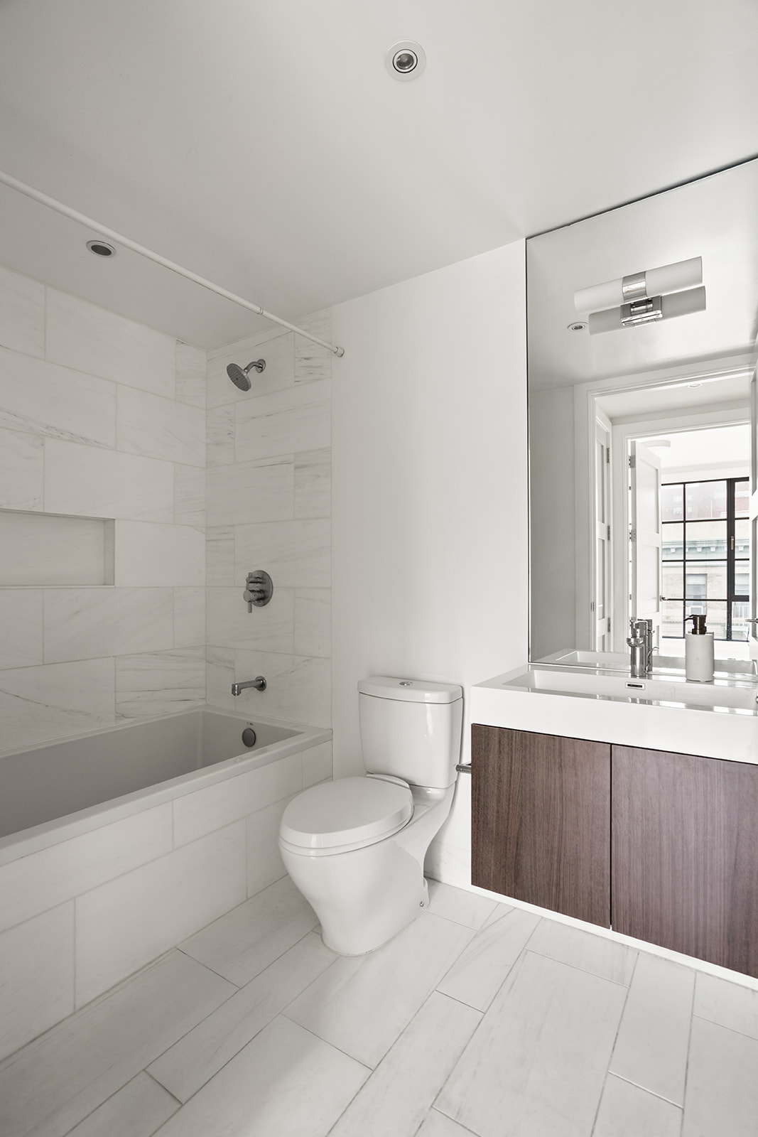 536 East 13th Street, Unit PH6F Manhattan, NY 10009 - Photo 6 of 10