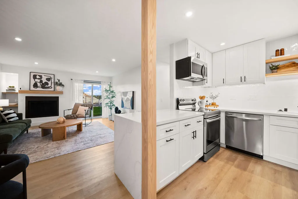 $635,000 | 2915 Cowley Way, Unit A, San Diego, CA 92117