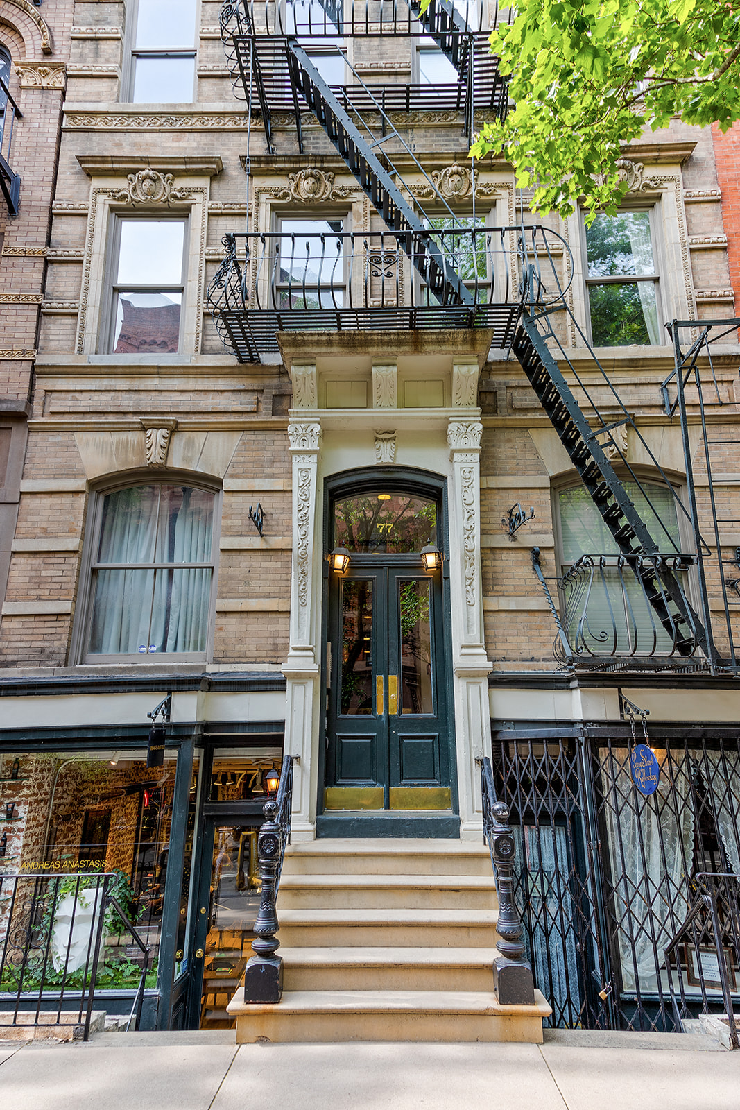 77 Perry Street, Unit 6CD Manhattan, NY 10014 - Photo 14 of 16 a view of a building entrance