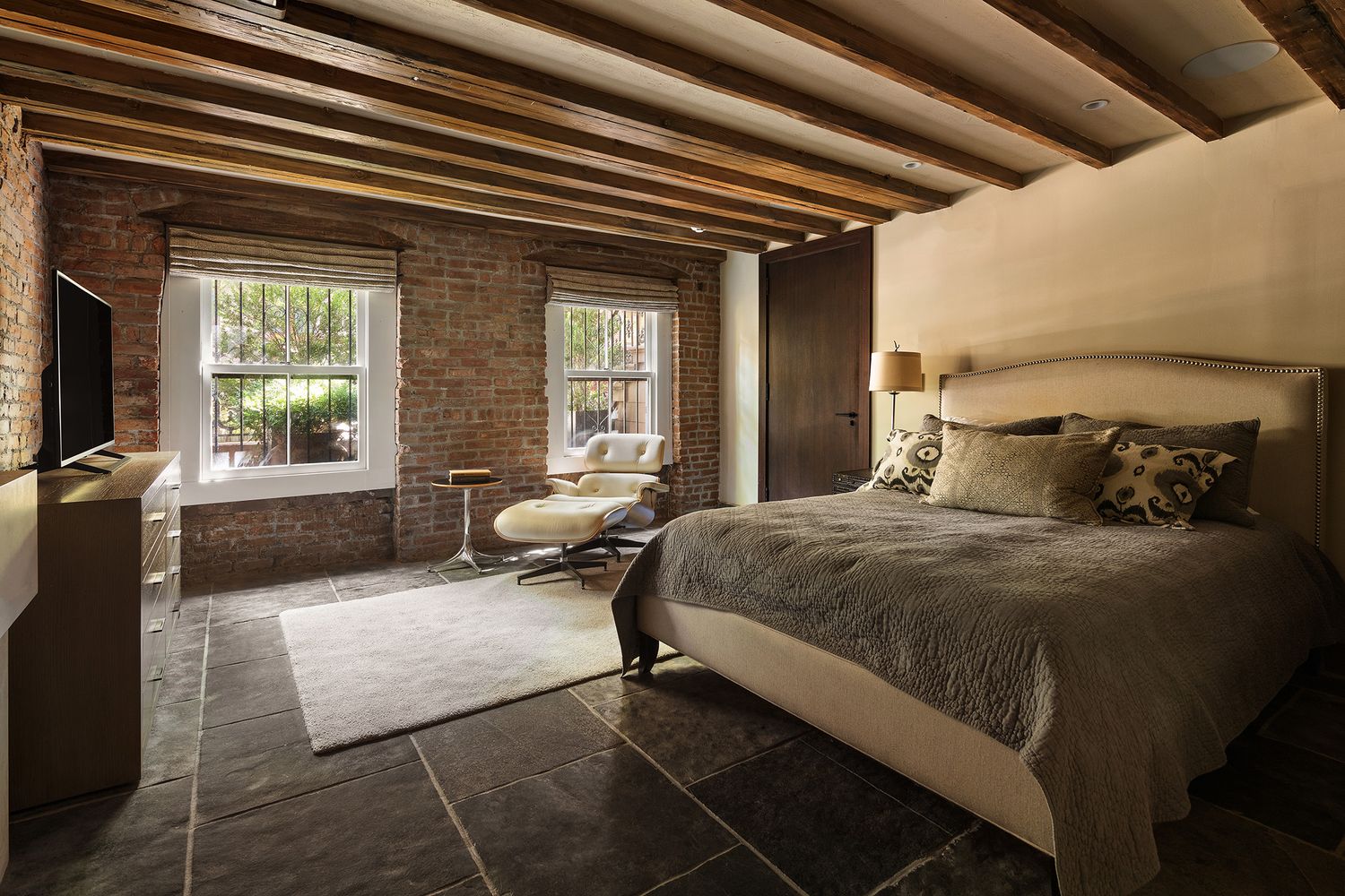 $16,995,000 | 42 Barrow Street | West Village