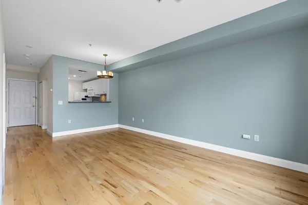$750,000 | 402 9th Street, Unit W3J, Hoboken, NJ 07030