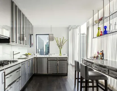 $85,000 | 20 West 53rd Street, Unit 42A | Midtown Central