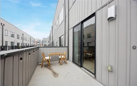 $810,000 | South Howard Street, Philadelphia, PA 19147