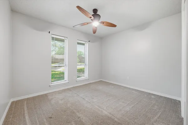 $375,000 | 409 East Scotland Drive, Irving, TX 75062