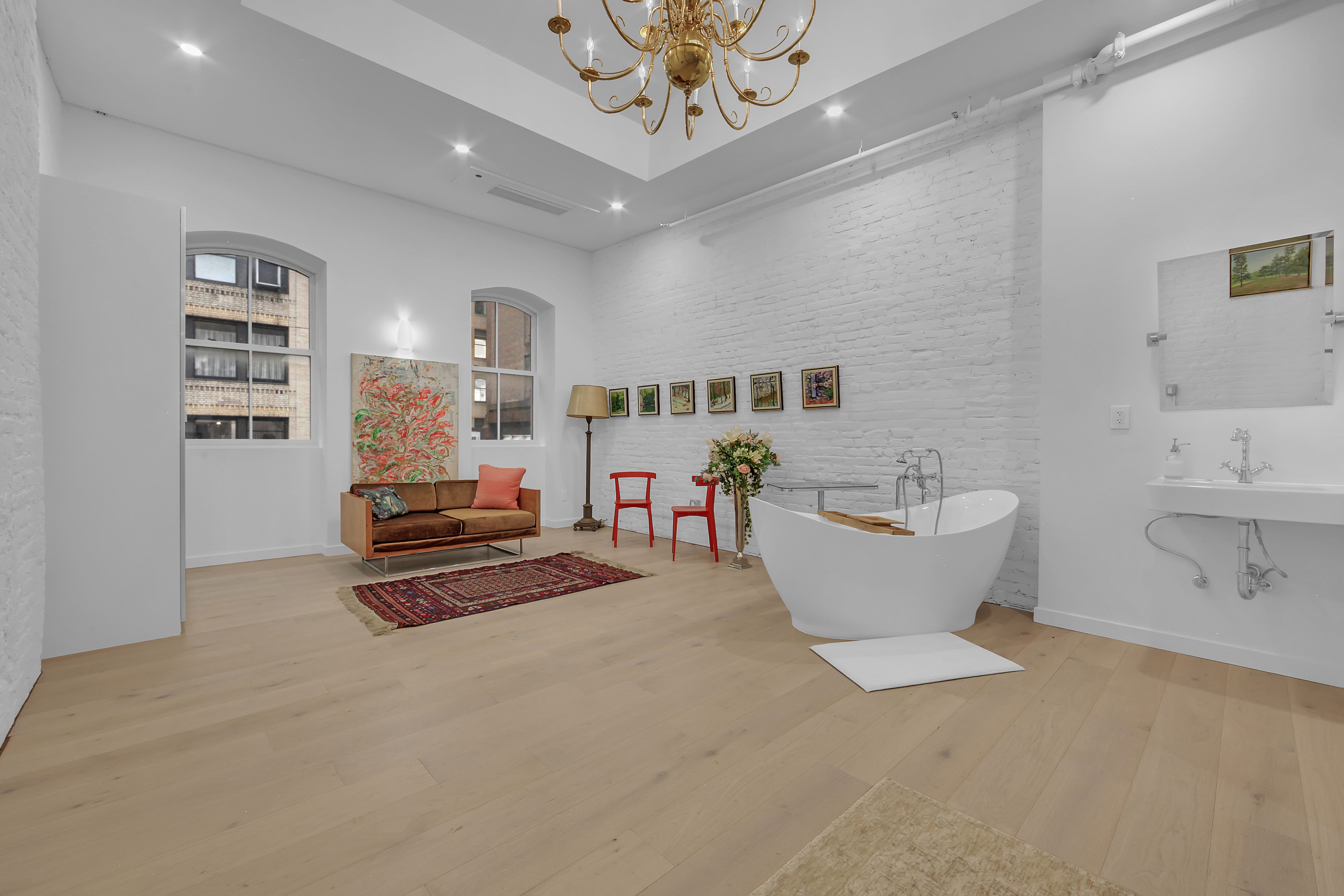 111 East 19th Street Manhattan, NY 10003 - Photo 34 of 38 Gallery Image 34