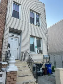 $850,000 | 26 Gunther Place | Bedford-Stuyvesant