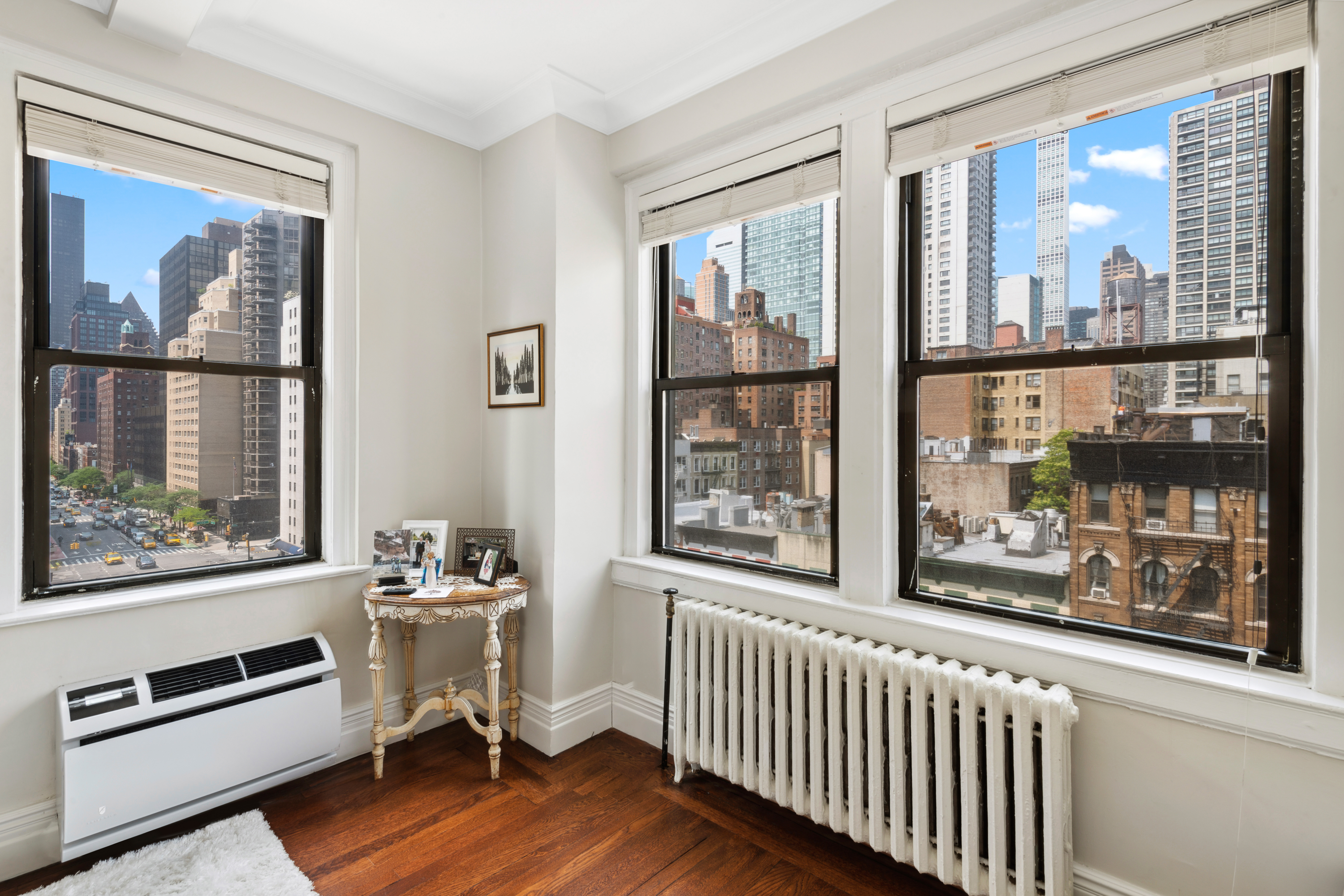 400 East 59th Street, Unit 8B Manhattan, NY 10022 - Photo 6 of 11