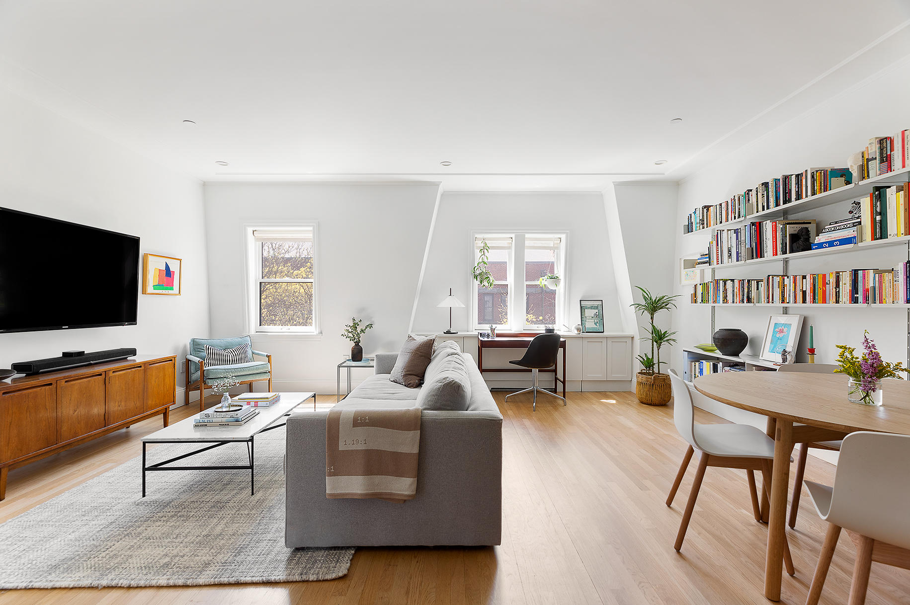 581 Putnam Avenue, Unit 4 Brooklyn, NY 11221 - Photo 1 of 11 Gallery Image 1