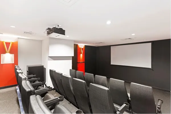 $1,150,000 | 635 West 42nd Street, Unit 2H | Hell's Kitchen