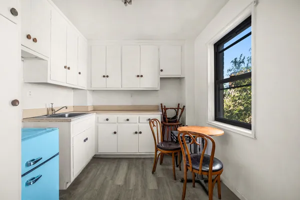 $145,000 | 3131 Grand Concourse, Unit 7A | Bedford Park