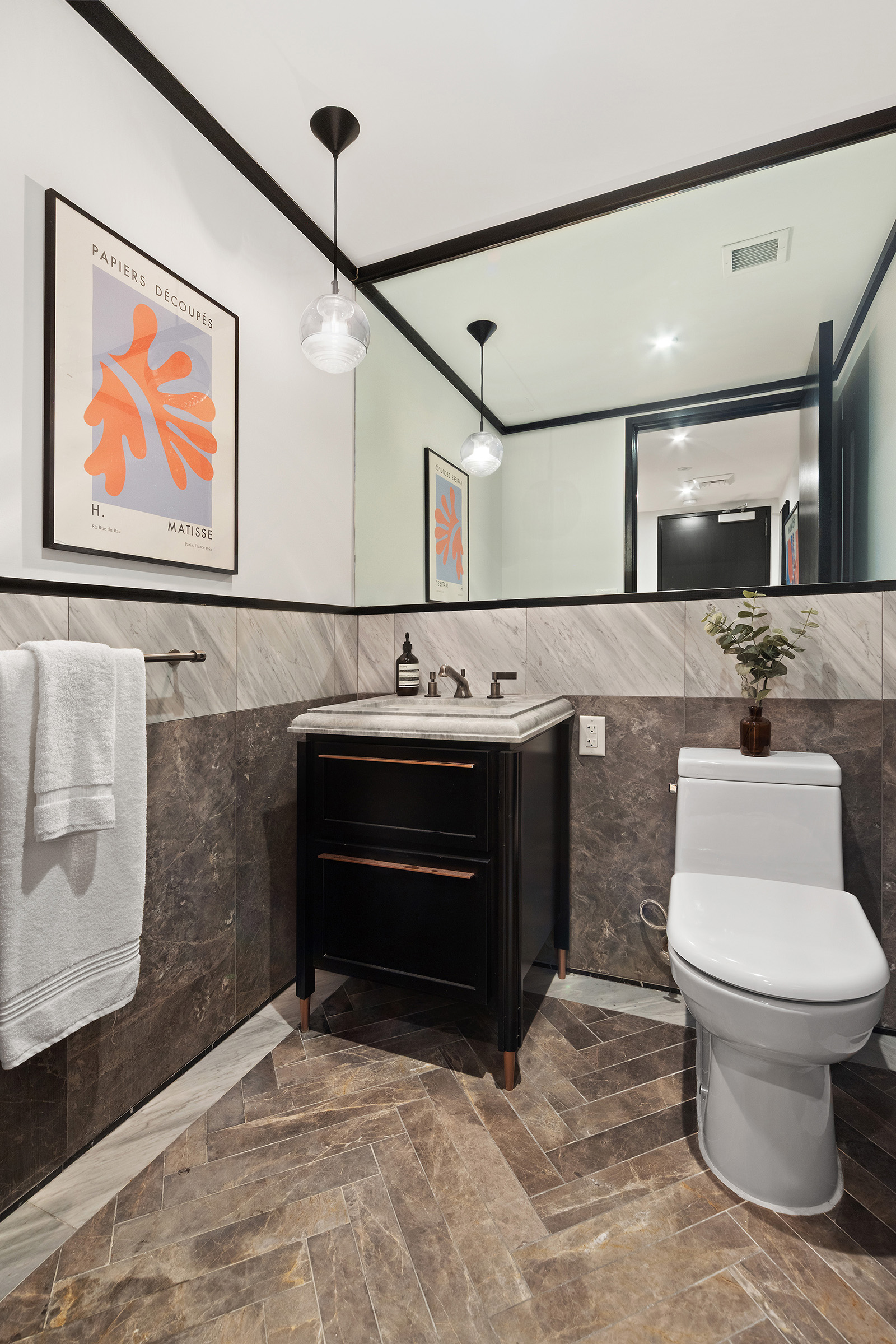 51 Jay Street, Unit 5J Brooklyn, NY 11201 - Photo 14 of 23 a bathroom with a toilet sink and mirror