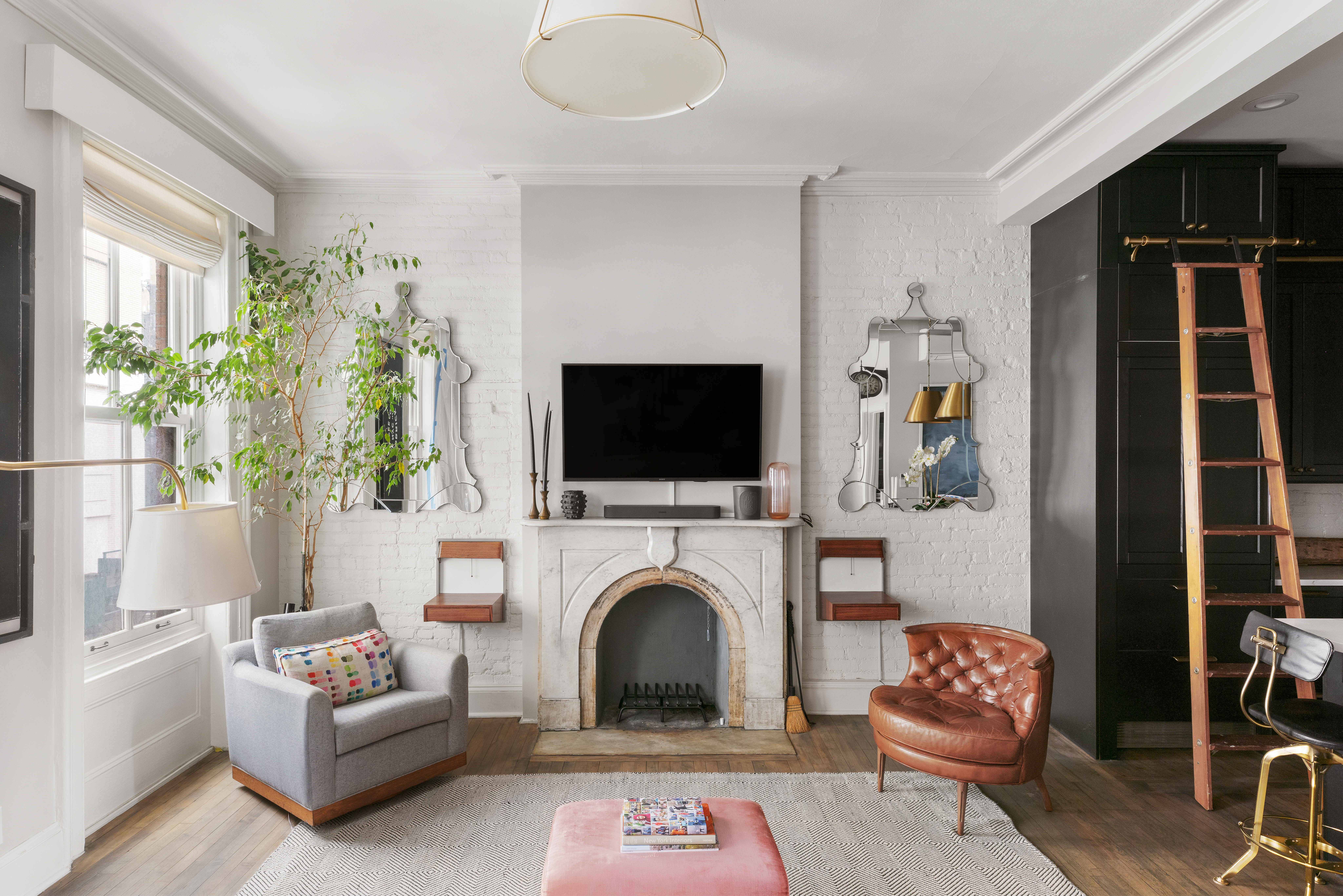 347 West 4th Street Manhattan, NY 10014 - Photo 7 of 22
