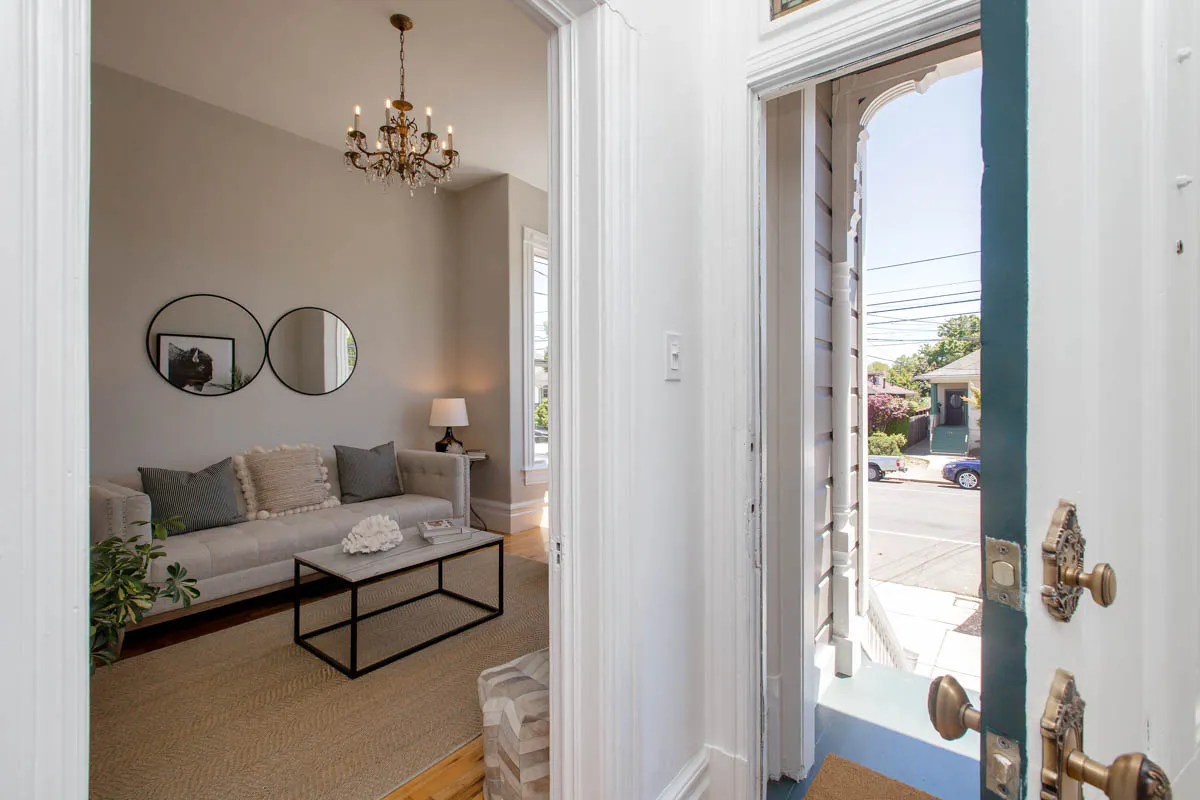 $895,000 | 1211 Santa Clara Avenue, Alameda, CA 94501