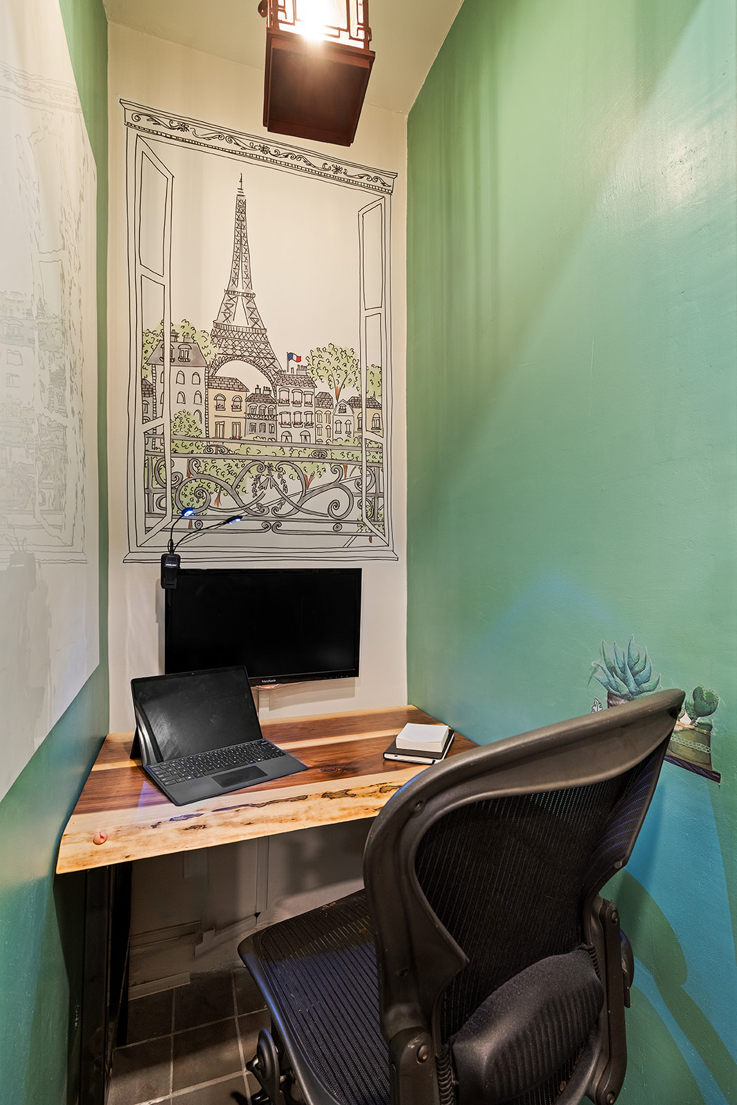 300 West 108th Street, Unit 2C Manhattan, NY 10025 - Photo 7 of 16 a view of a workspace with furniture