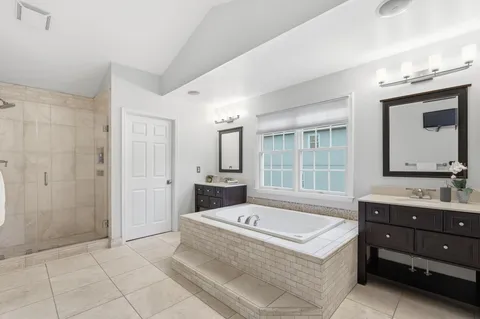 $1,800,000 | 1283 Cobble Pond Way, Vienna, VA 22182