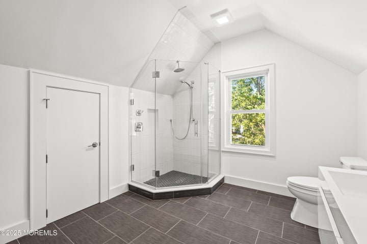 73 3rd Avenue Atlantic Highlands, NJ 07716 - Photo 24 of 54