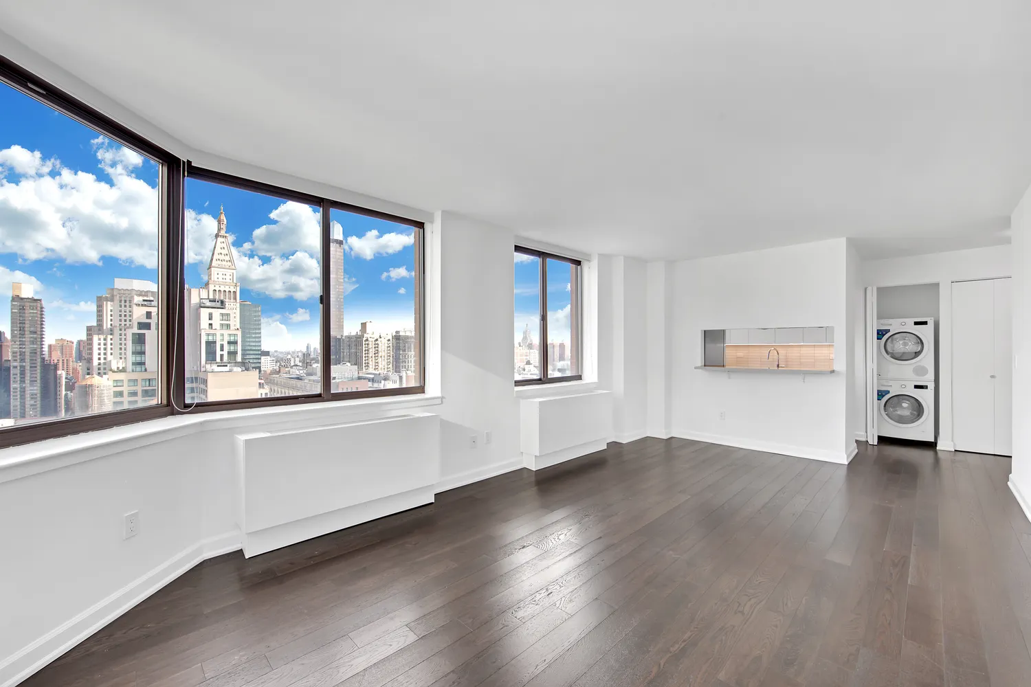$9,056 | 77 West 24th Street, Unit 29F | Flatiron