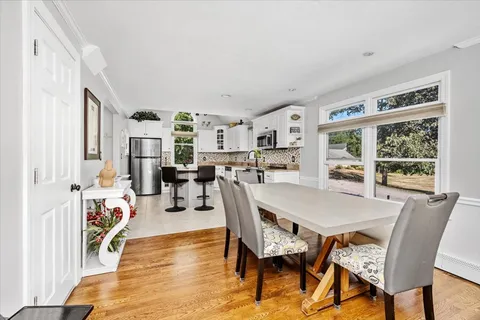 Contact Agent | 18 Cedarledge Villiage, Unit 18, Cohasset, MA 02025