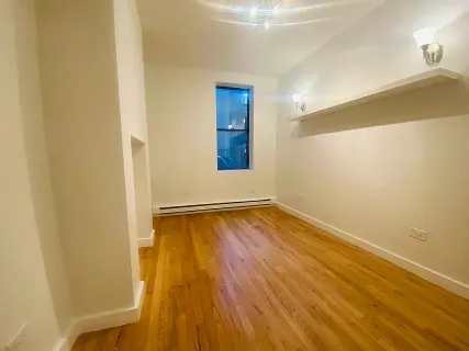 $10,500 | 102 West 29th Street, Unit 2 | Chelsea