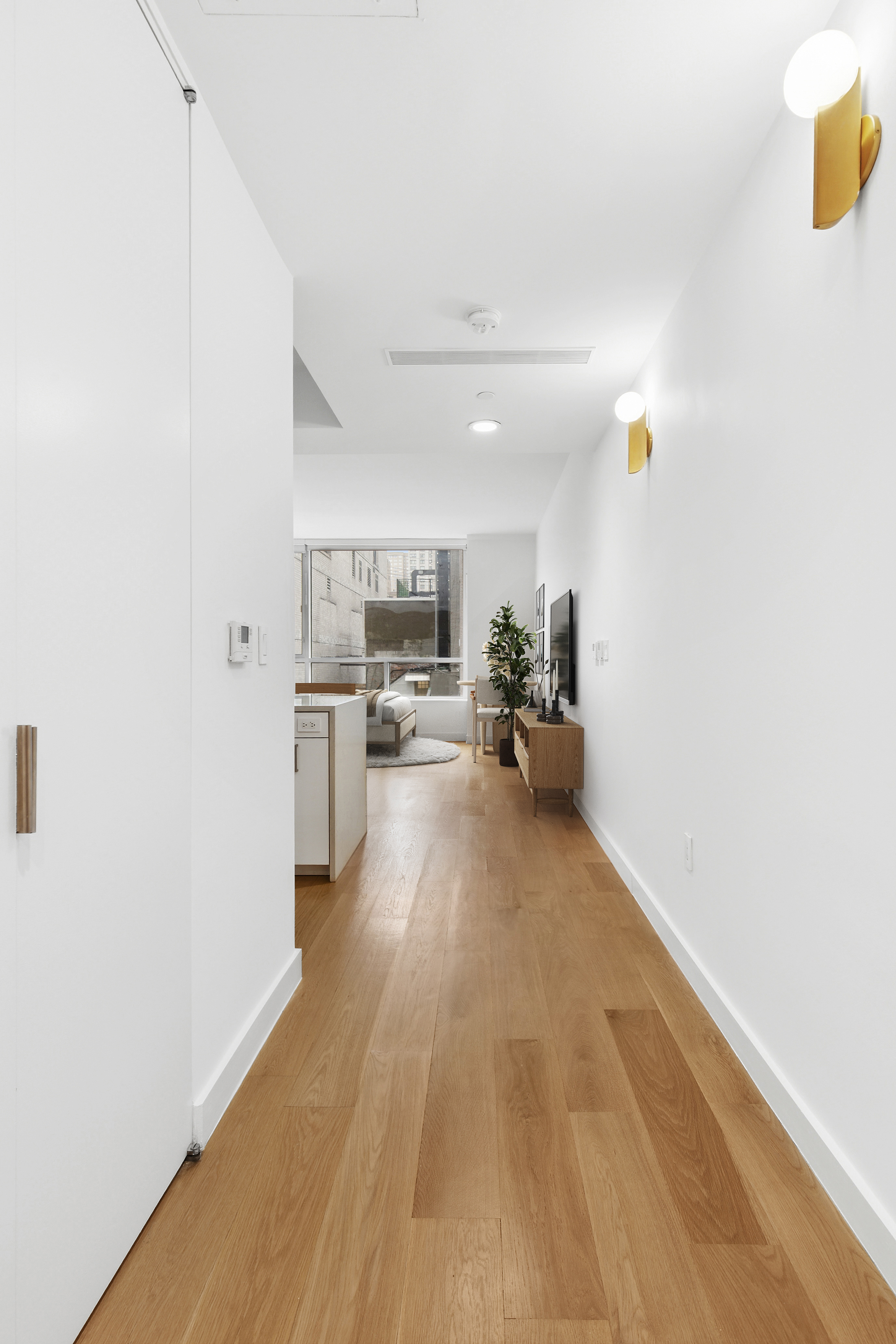 301 East 61st Street, Unit 2C Manhattan, NY 10065 - Photo 6 of 14