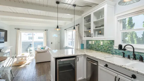 $549,000 | 5510 Driftwood Street, Unit 4, Oxnard, CA 93035