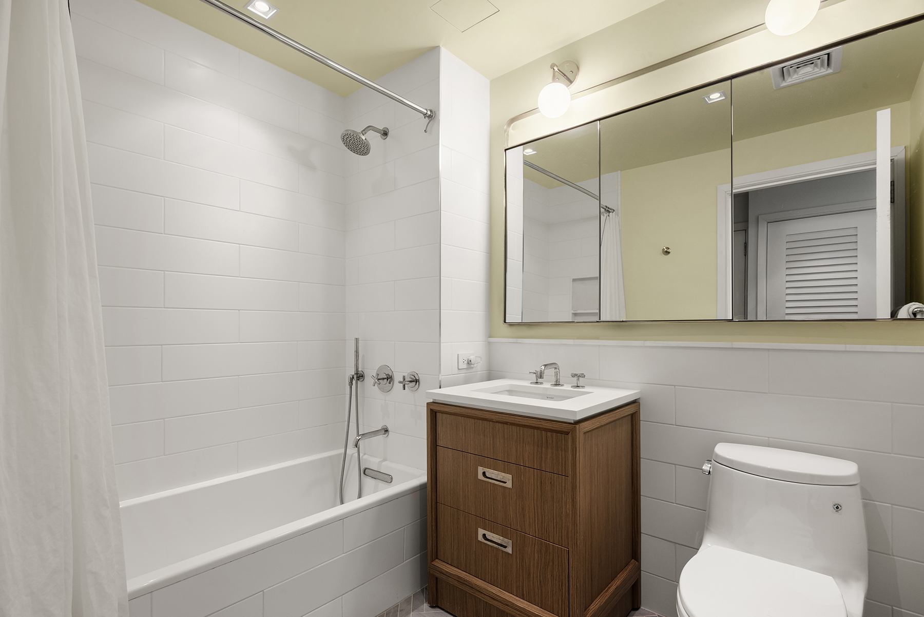 310 West 113th Street, Unit 301 Manhattan, NY 10026 - Photo 6 of 9