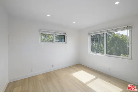 $1,695,000 | 2442 South Coast Highway, Unit 8, Laguna Beach, CA 92651