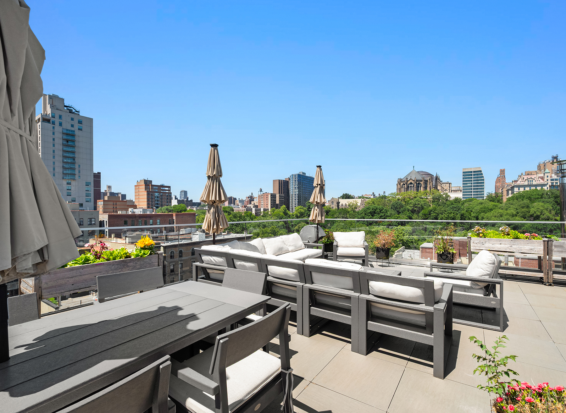 310 West 113th Street, Unit 301 Manhattan, NY 10026 - Photo 7 of 9