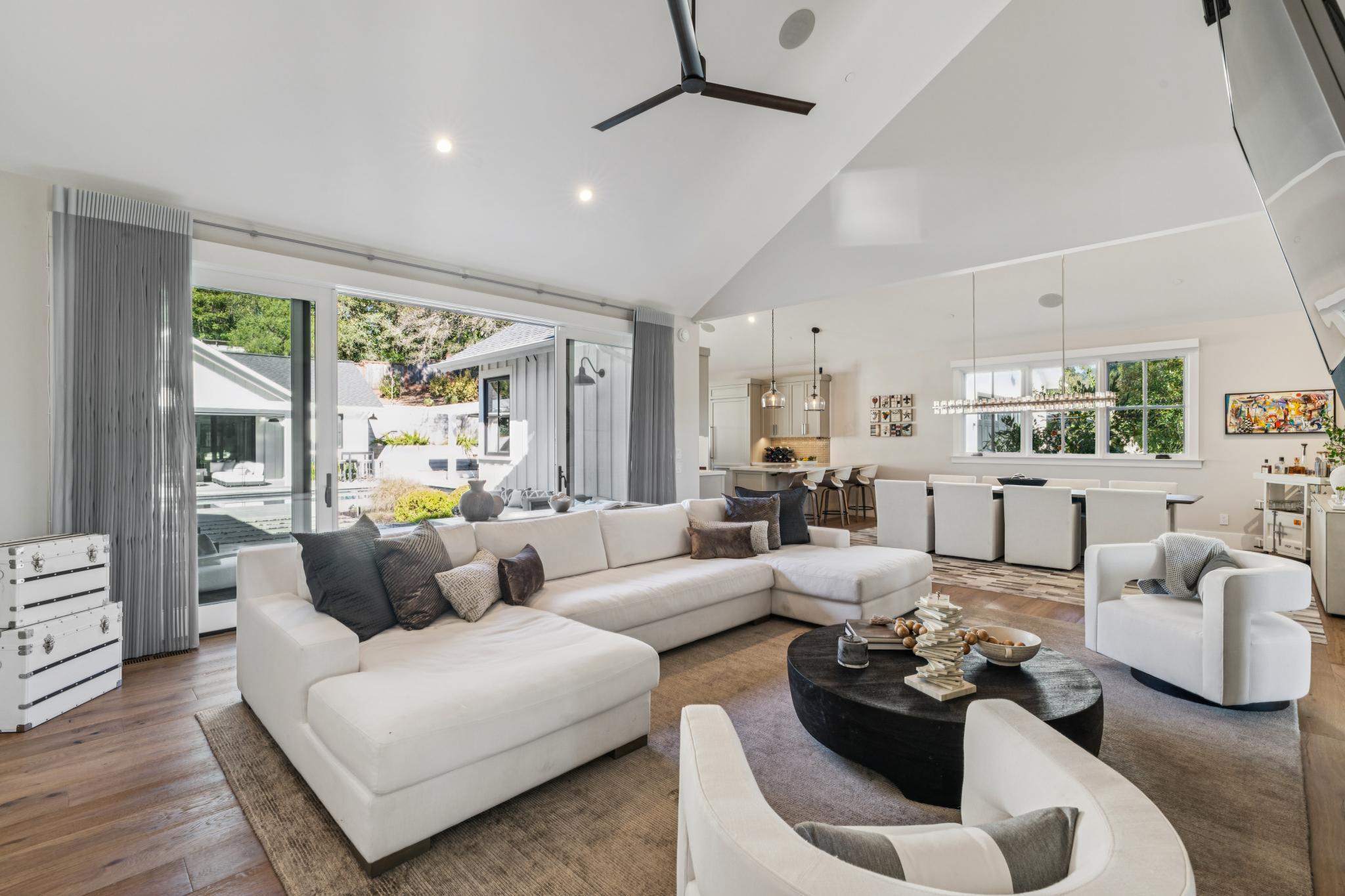 519 Reed Court Healdsburg, CA 95448 - Photo 8 of 64