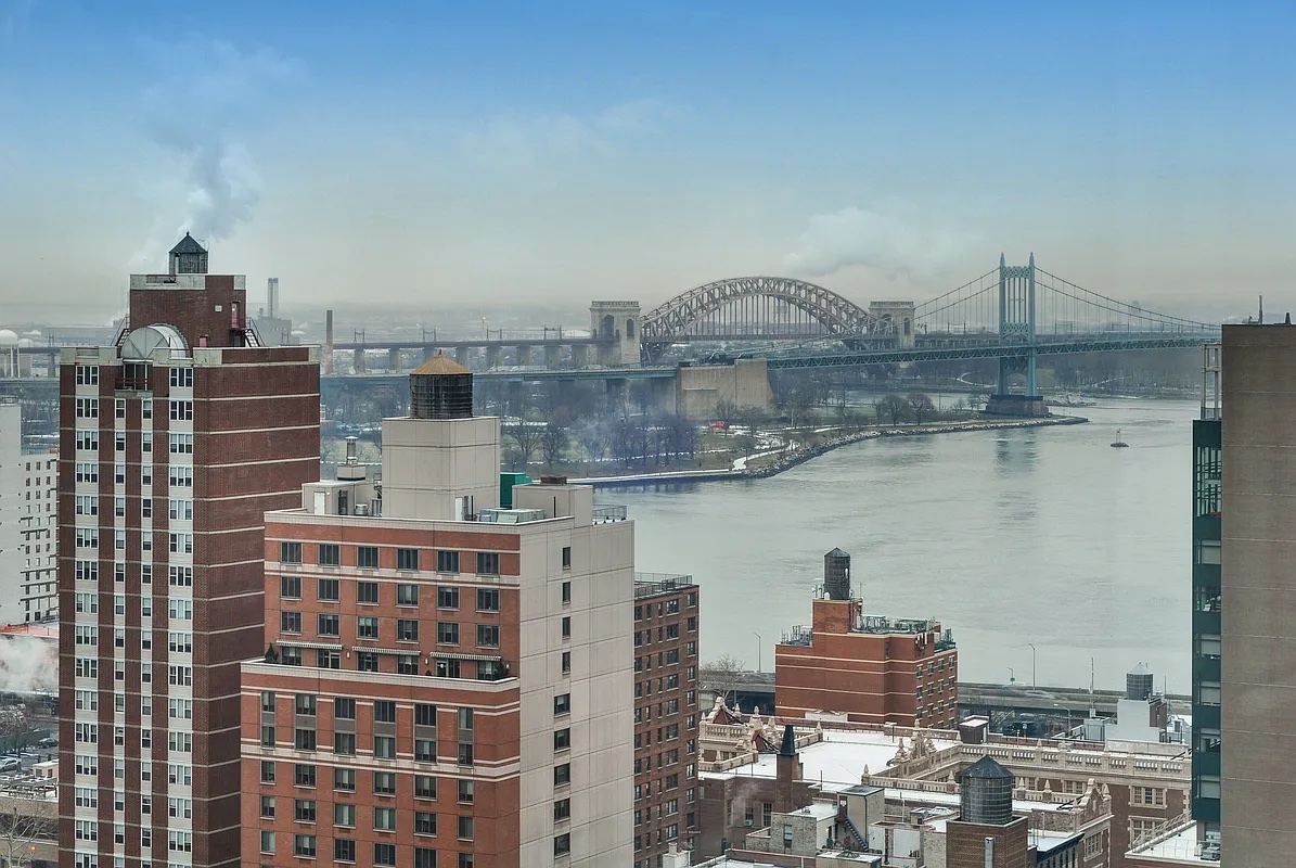 200 East 94th Street, Unit 2617 Manhattan, NY 10128 - Photo 6 of 21