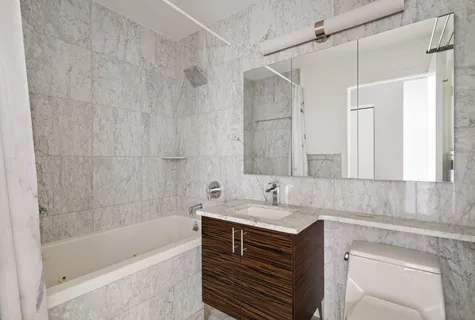 $750,000 | 11-24 31st Avenue, Unit 15B | Astoria