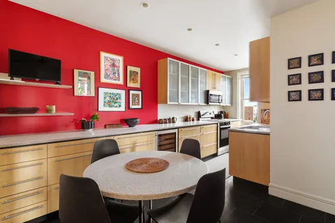 $3,950 | 9437 Shore Road, Unit F7 | Bay Ridge