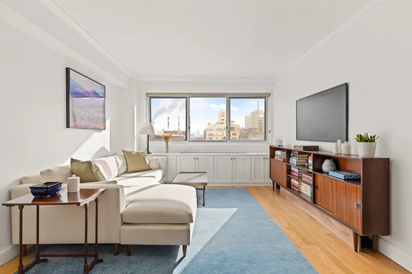 $1,195,000 | 401 East 65th Street, Unit 11HI | Lenox Hill