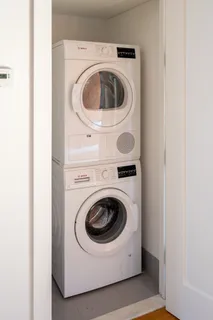 $6,800 | 139 North 10th Street, Unit 2A | Williamsburg