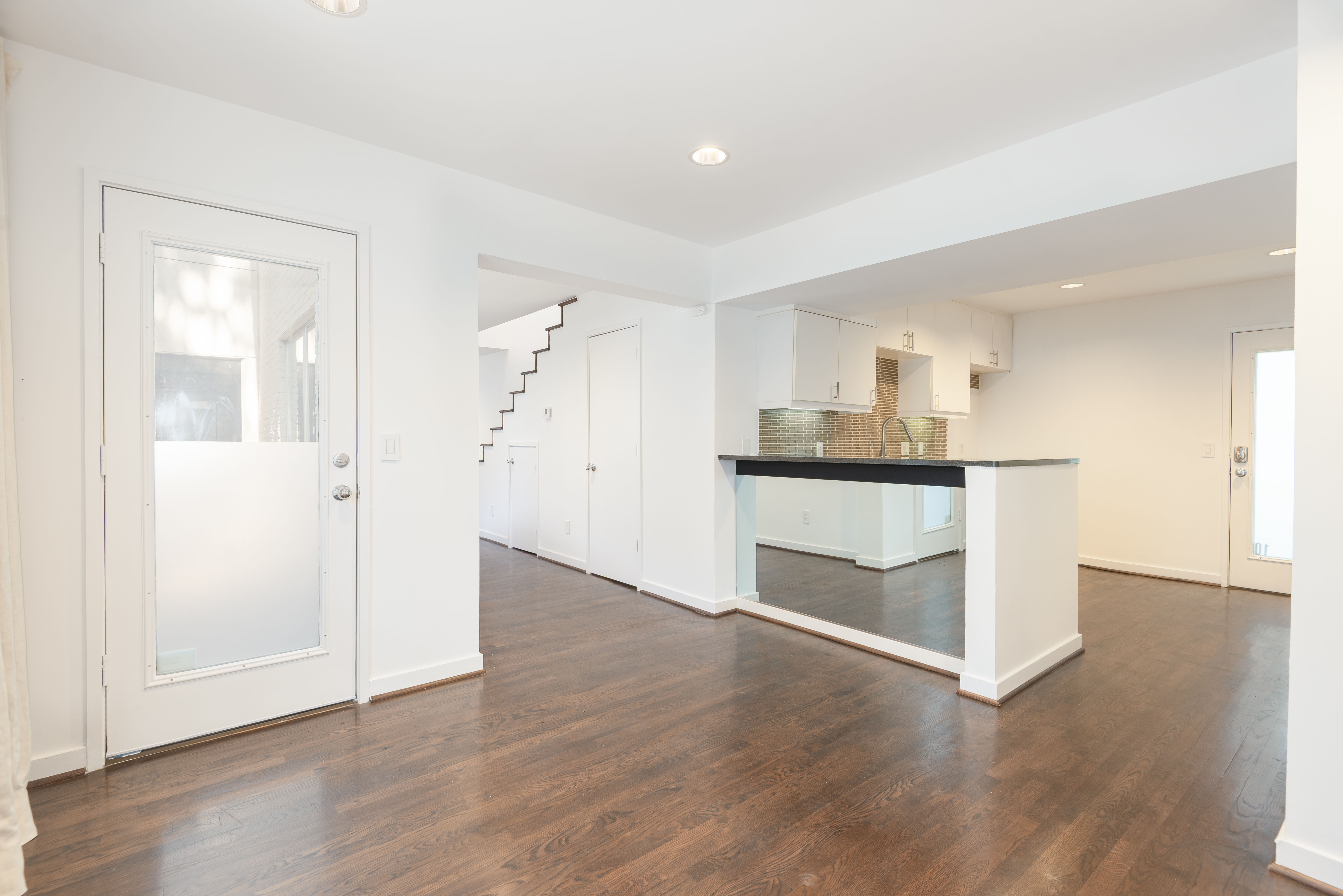 4122 Travis Street, Unit 10 Dallas, TX 75204 - Photo 10 of 35