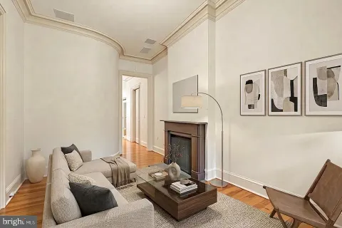 $1,850,000 | 2021 N Street Northwest, Washington, DC 20036