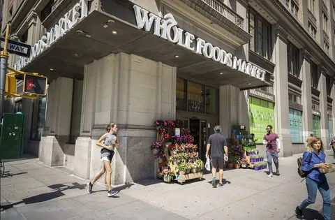 $569,000 | 170 West 23rd Street, Unit 2J | Chelsea