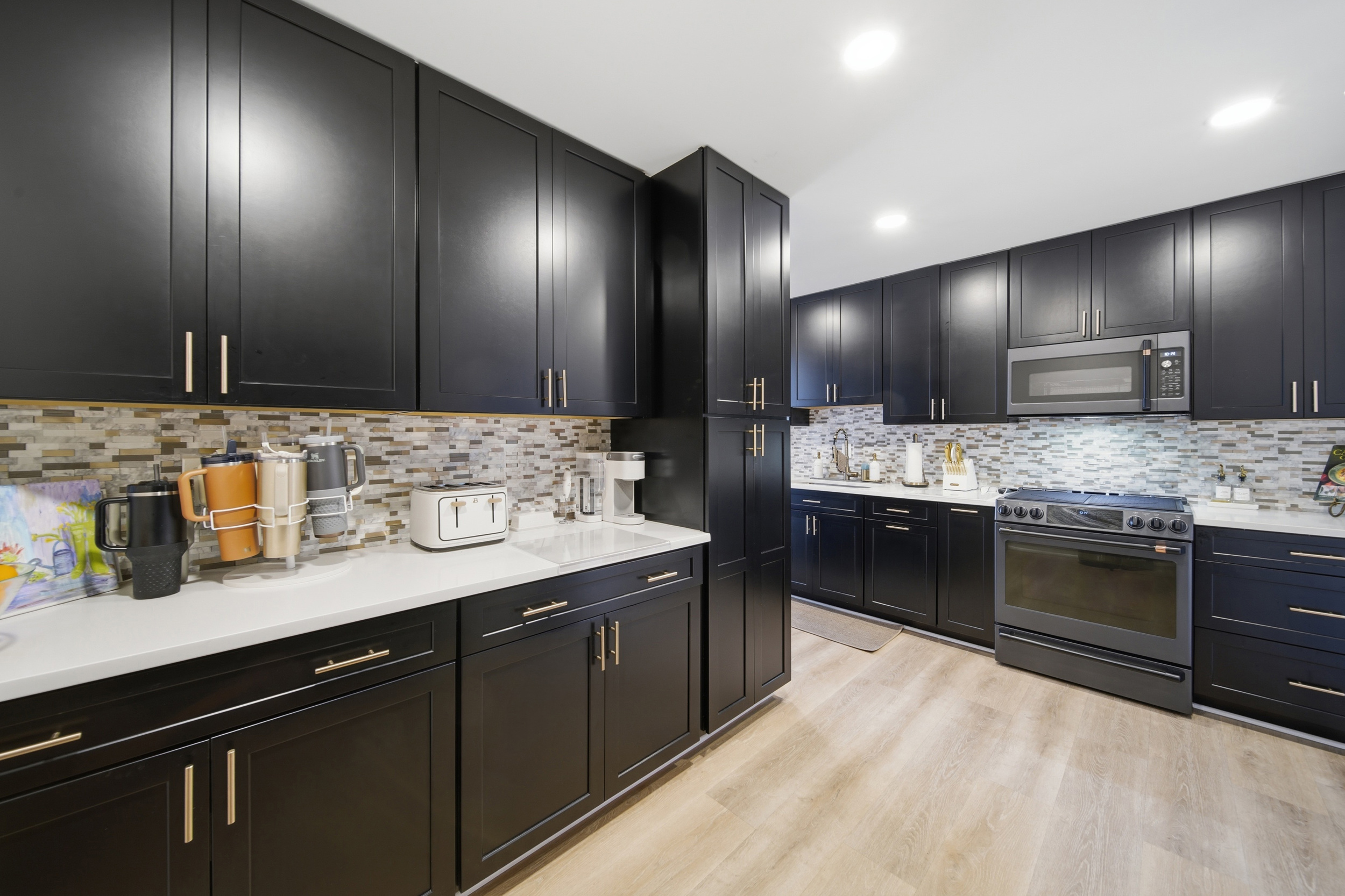 6101 Edsall Road, Unit 1805 Alexandria, VA 22304 - Photo 17 of 49 Gallery Image 17