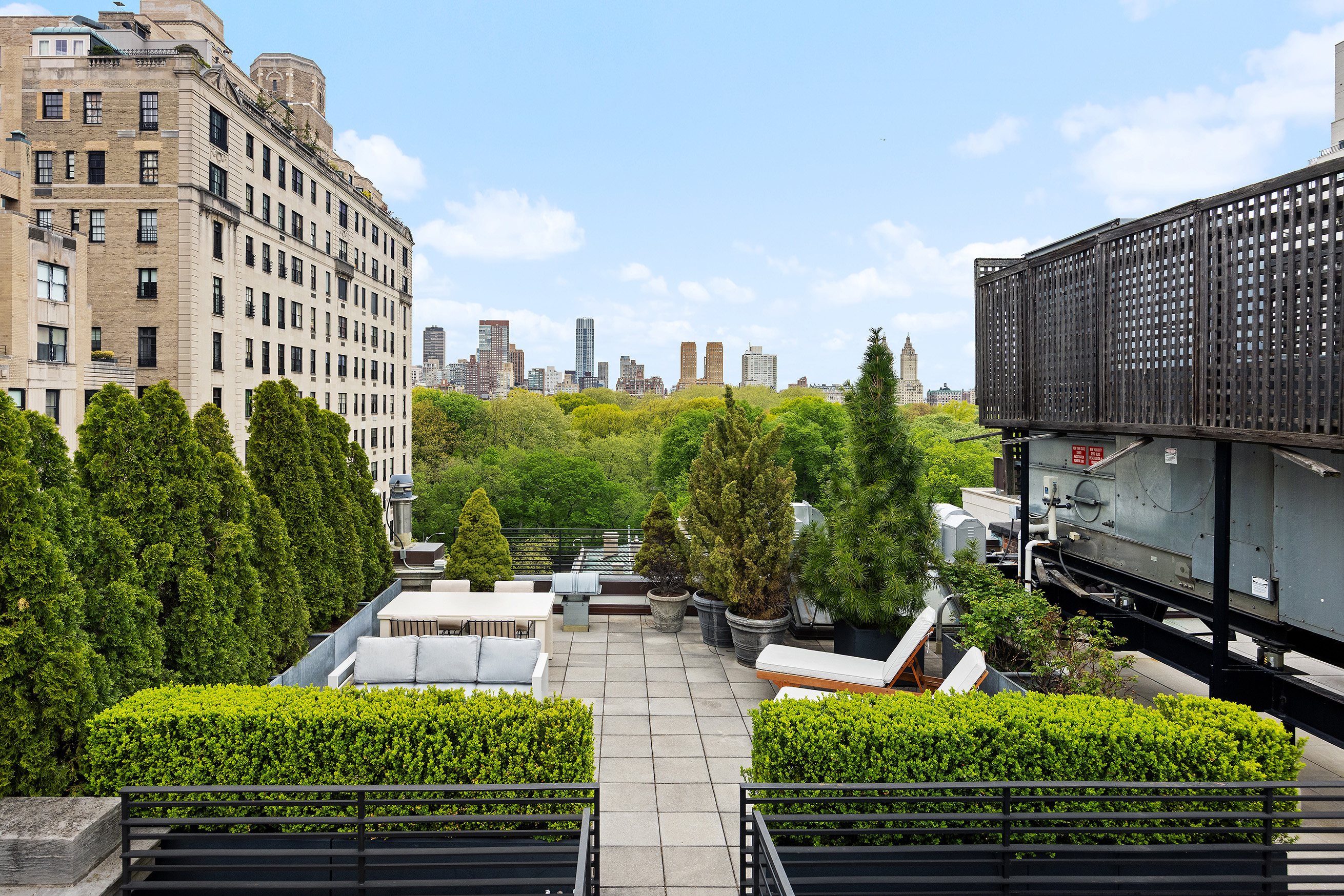 15 East 70th Street, Unit PHB Manhattan, NY 10021 - Photo 32 of 37
