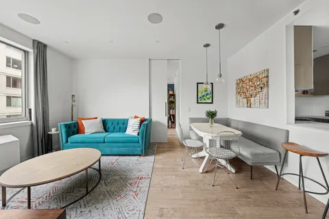 $949,000 | 40 West 116th Street, Unit A916 | Harlem